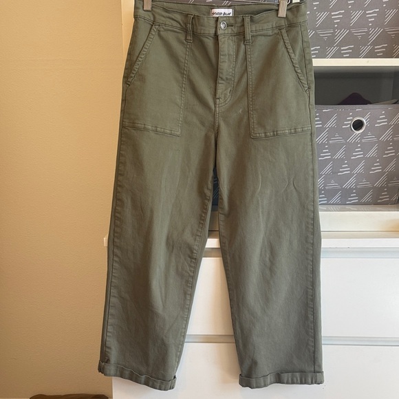studio blue Pants - Olive Straight Leg Women's Pants